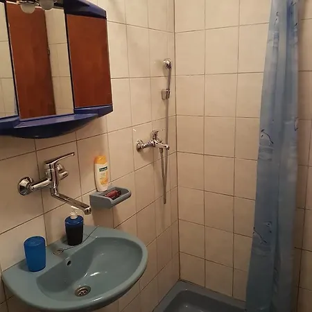Uvala Prapratna 12207b Apartman
